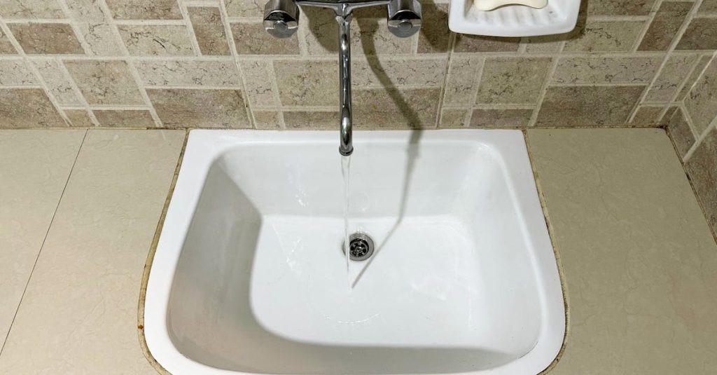 découvrez nos conseils pratiques pour l'entretien de votre plaque de cuisson en céramique. apprenez à nettoyer efficacement, à éviter les rayures et à prolonger la durée de vie de votre appareil. une cuisine toujours impeccable avec nos astuces de maintenance.