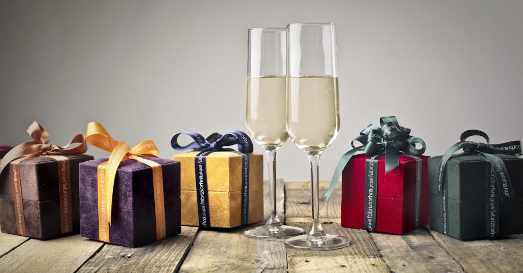 découvrez l'univers raffiné du champagne, symbole d'élégance et de célébration. explorez nos sélections des meilleures maisons de champagnes, apprenez les secrets de leur élaboration et savourez les bulles qui enchantent chaque occasion. plongez dans la magie des bulles et laissez-vous séduire par ce vin prestigieux.