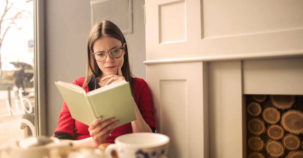 découvrez les avantages des bûches de café : un combustible durable et écologique, idéal pour vos feux de bois. explorez comment ces bûches enrichies en arômes de café créent une ambiance chaleureuse tout en réduisant les déchets. parfaites pour les cheminées et barbecues, elles allient plaisir et respect de l'environnement.