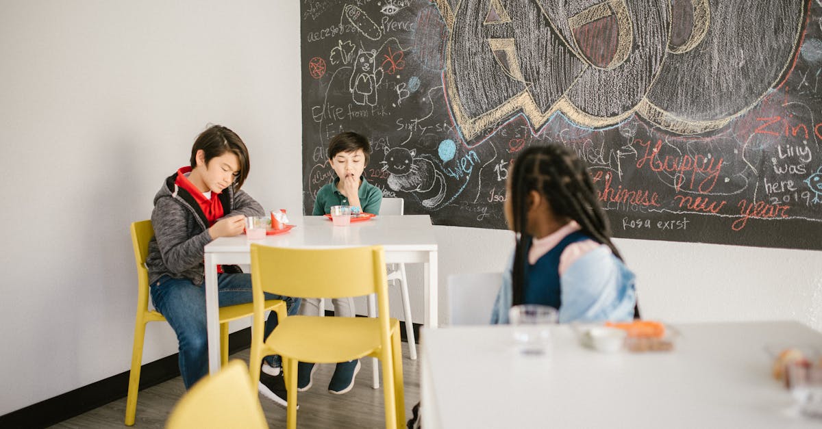 découvrez l'importance des conversations significatives et apprenez comment elles peuvent enrichir vos relations personnelles et professionnelles. explorez des conseils pour engager des dialogues profonds et authentiques.