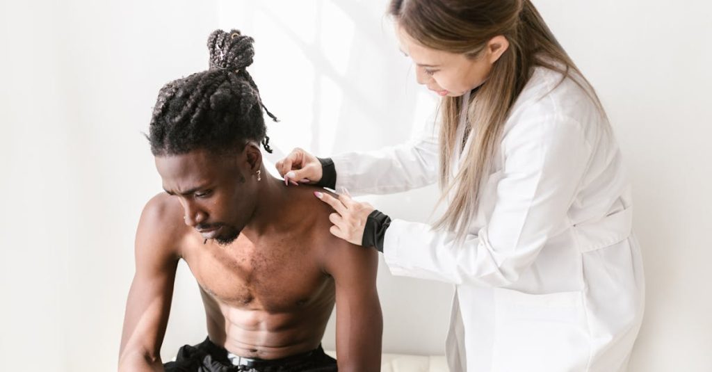 découvrez la médecine traditionnelle chinoise, une approche holistique de la santé qui allie phytothérapie, acupuncture et techniques de bien-être. explorez ses bienfaits pour le corps et l'esprit, et apprenez comment cette pratique millénaire peut améliorer votre qualité de vie.