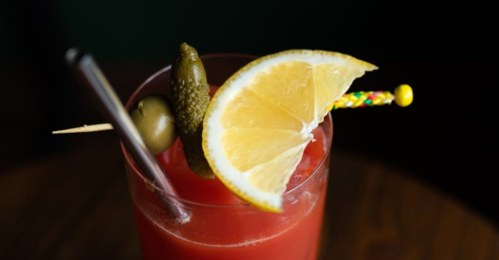 découvrez les multiples usages du vinaigre : un allié de choix en cuisine, un ingrédient naturel pour le nettoyage et un remède maison. apprenez à utiliser le vinaigre pour parfumer vos plats et améliorer votre bien-être au quotidien.