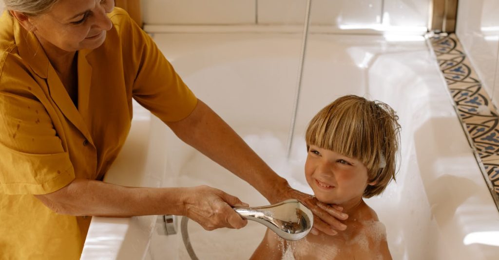 découvrez nos conseils experts pour l'entretien de vos carreaux. apprenez à nettoyer, protéger et restaurer vos surfaces en carrelage pour qu'elles restent éclatantes et durables. profitez d'astuces simples et efficaces pour prendre soin de vos sols et murs en céramique.