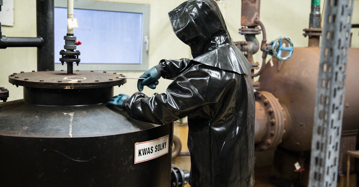 découvrez les plantes dangereuses à éviter dans votre jardin et à l'intérieur de votre maison. informez-vous sur leurs caractéristiques, leurs effets sur la santé et les précautions à prendre pour garantir votre sécurité et celle de vos proches.